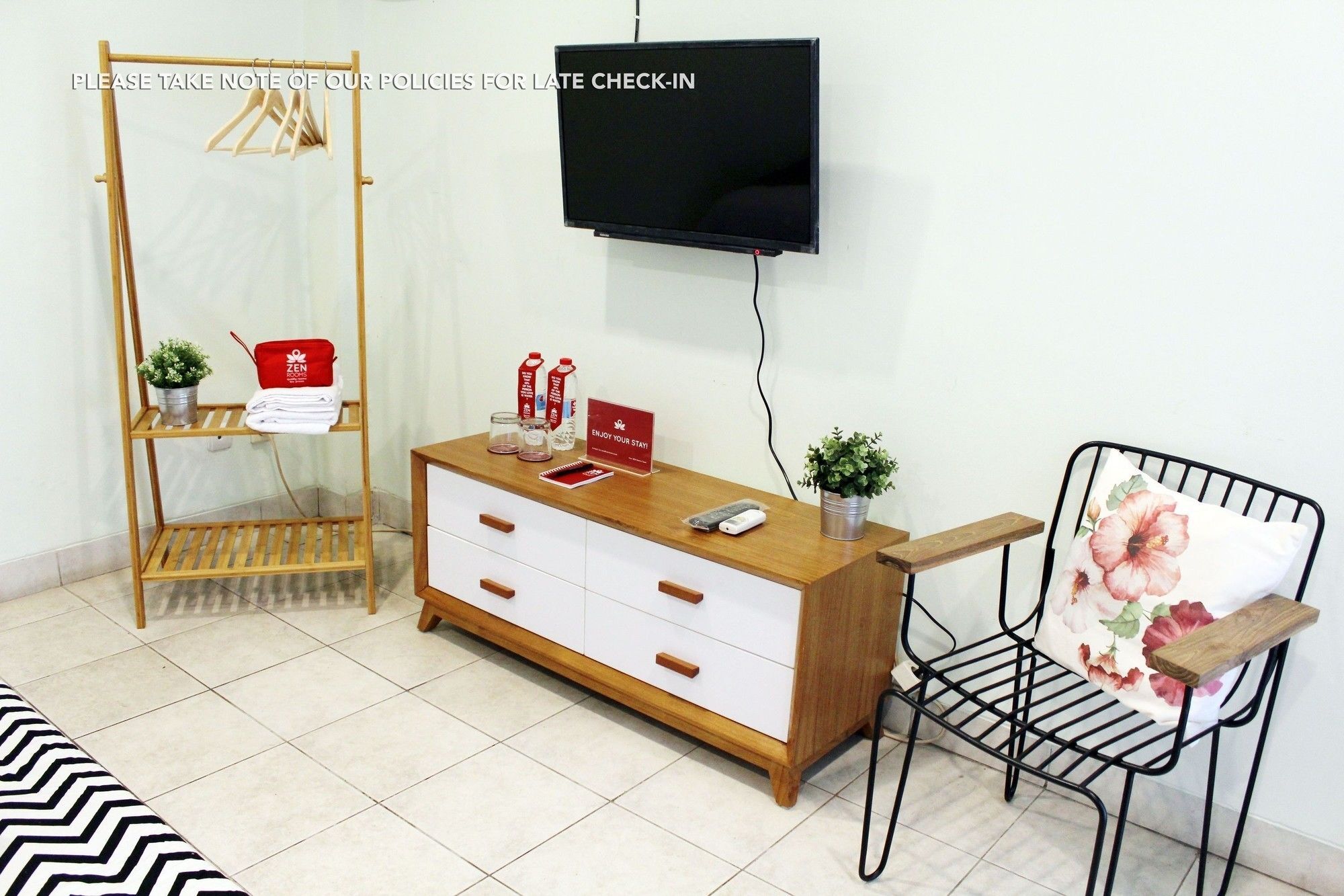 Zen Rooms Cipedes Tengah 万隆 外观 照片