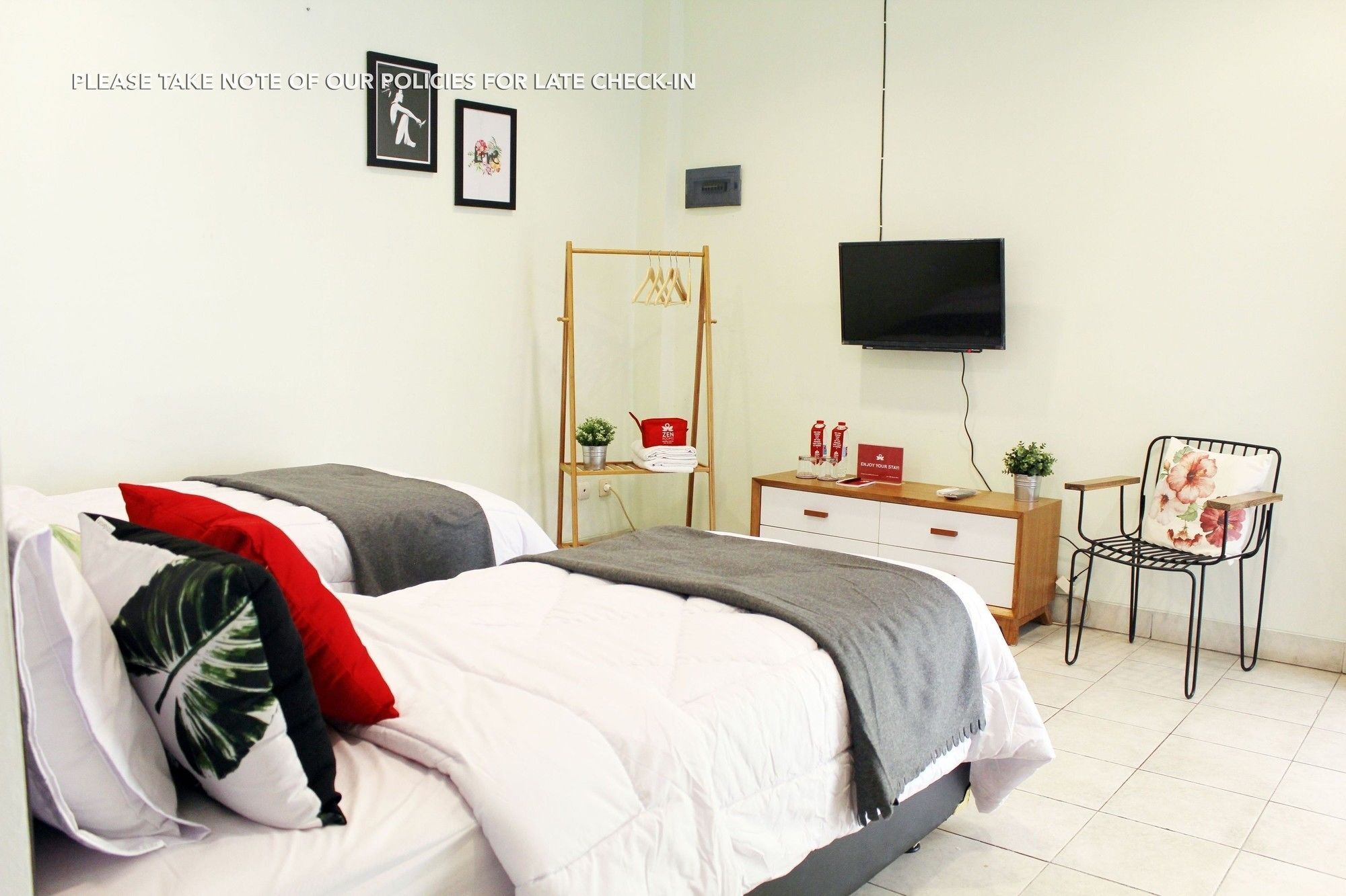 Zen Rooms Cipedes Tengah 万隆 外观 照片